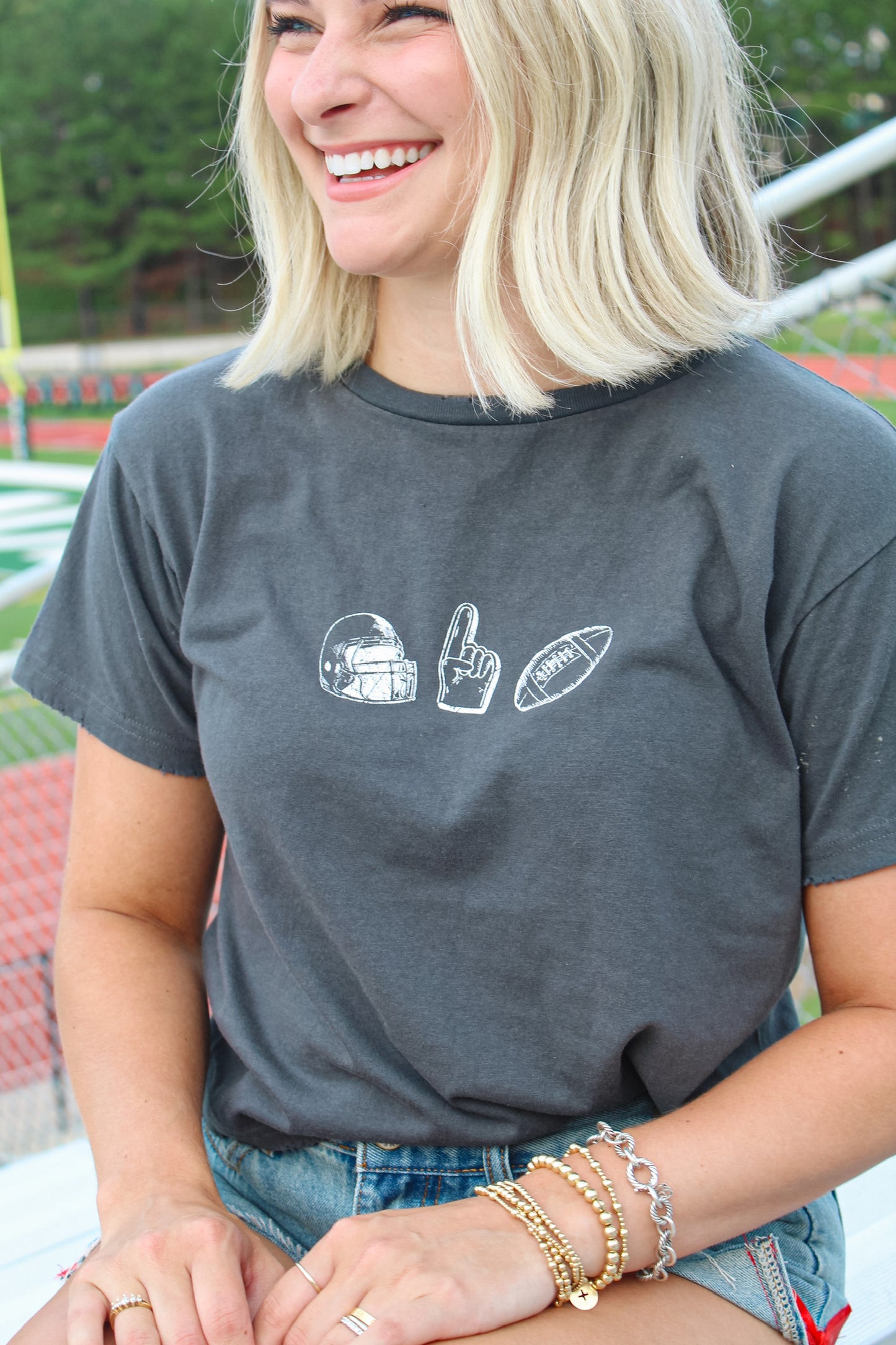 Gameday Graphic Cropped Tee