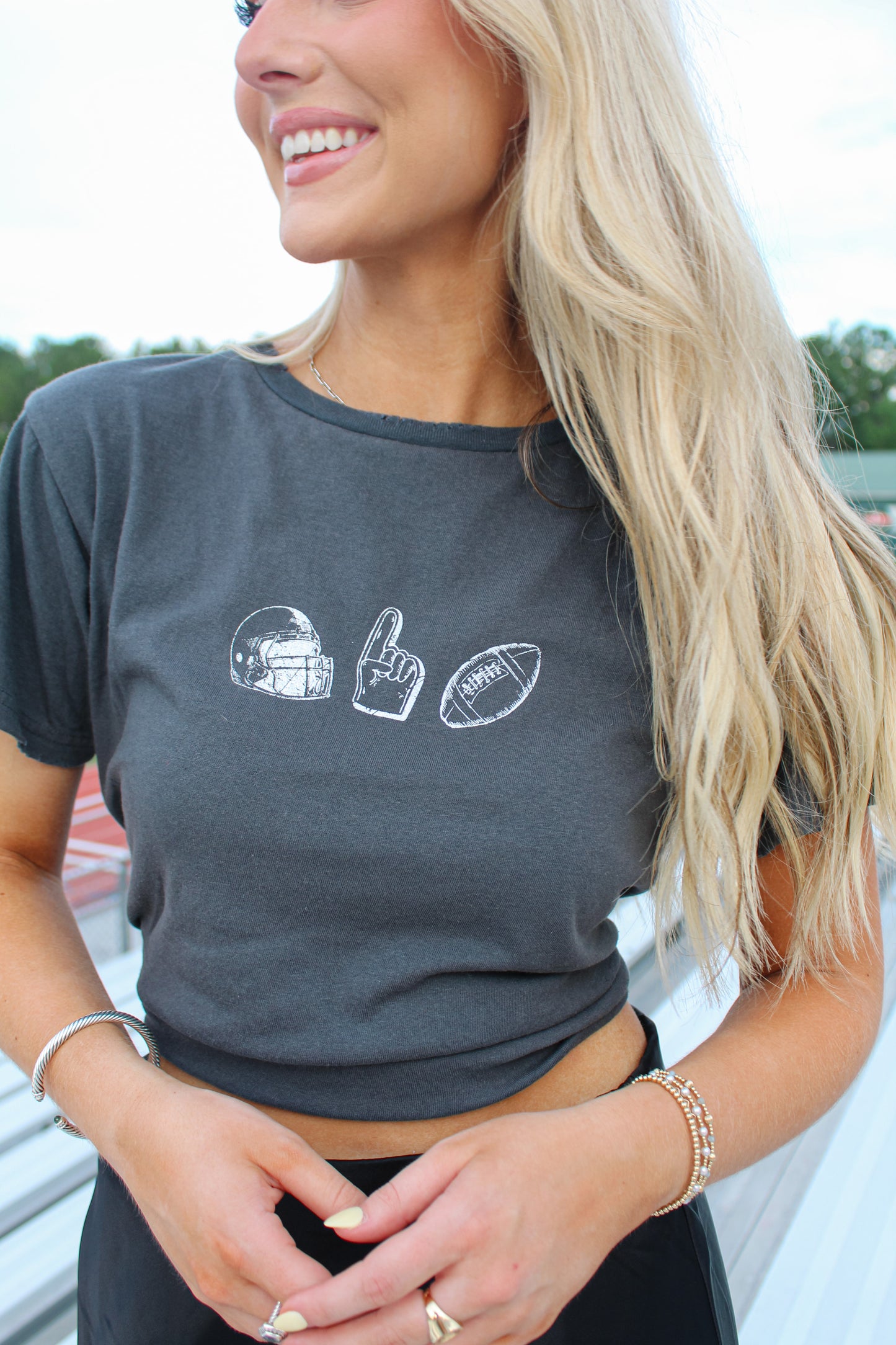 Gameday Graphic Cropped Tee