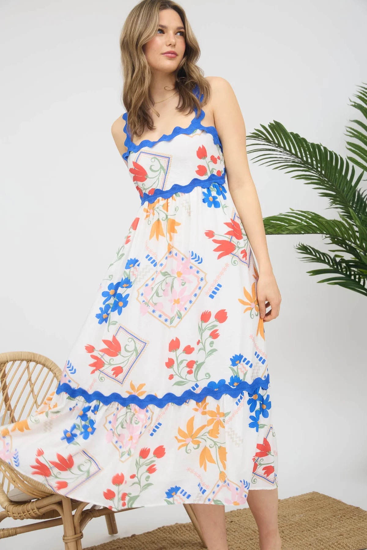 Floral Pattern Wavy Detail Sleeves Midi Dress